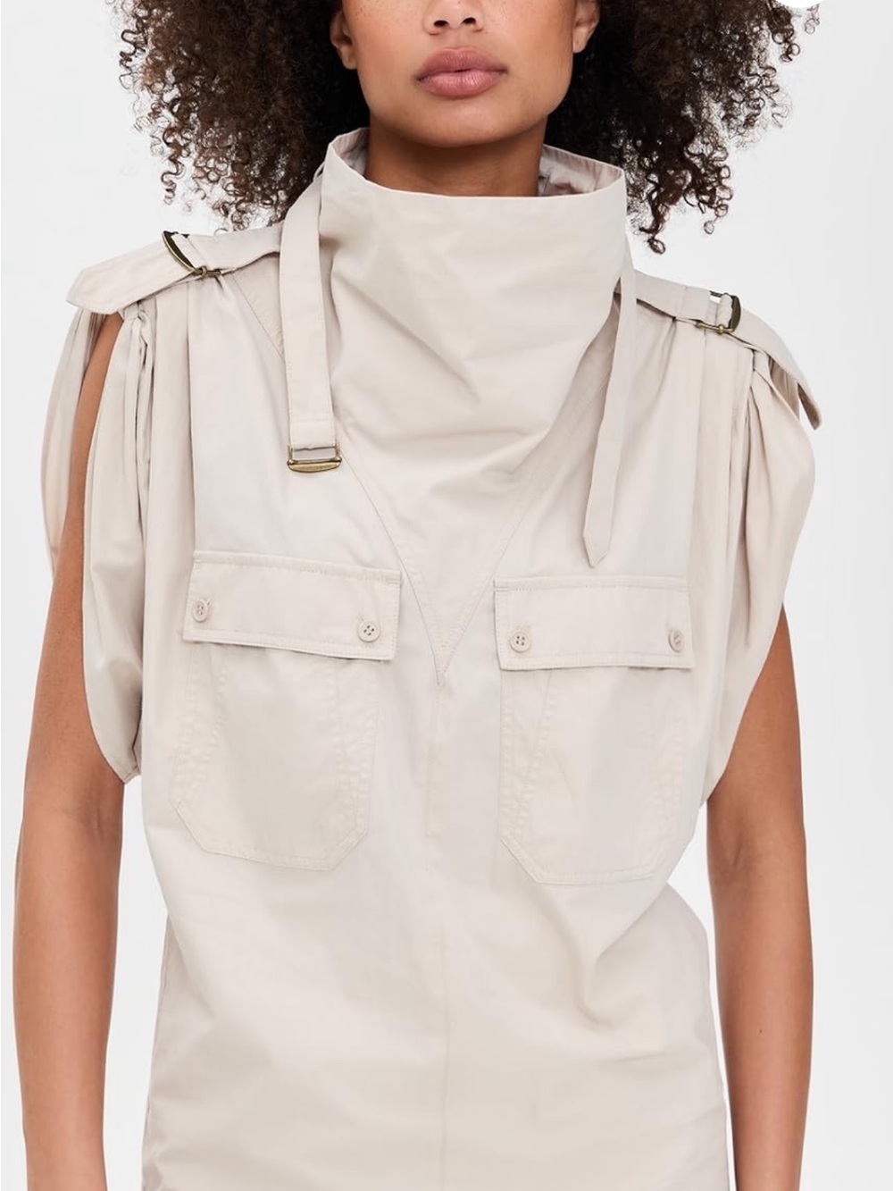 Isabel Marant Étoile
Nemia Funnel Neck Top